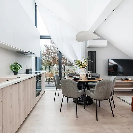 Club - Loftaffair Mikołajki